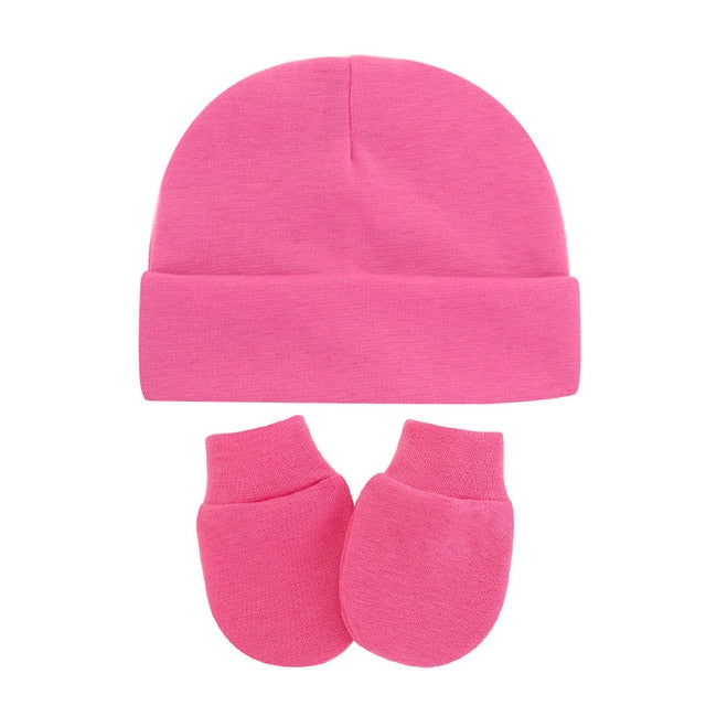 Unisex Newborn Solid Color Cotton Beanie and Anti-Scratching Mittens Set by Denos