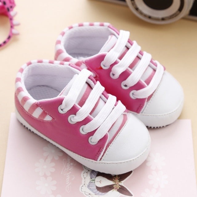 Low Top Anti-Slip Soft Canvas Designer Shoes for Girls by Kids Spring