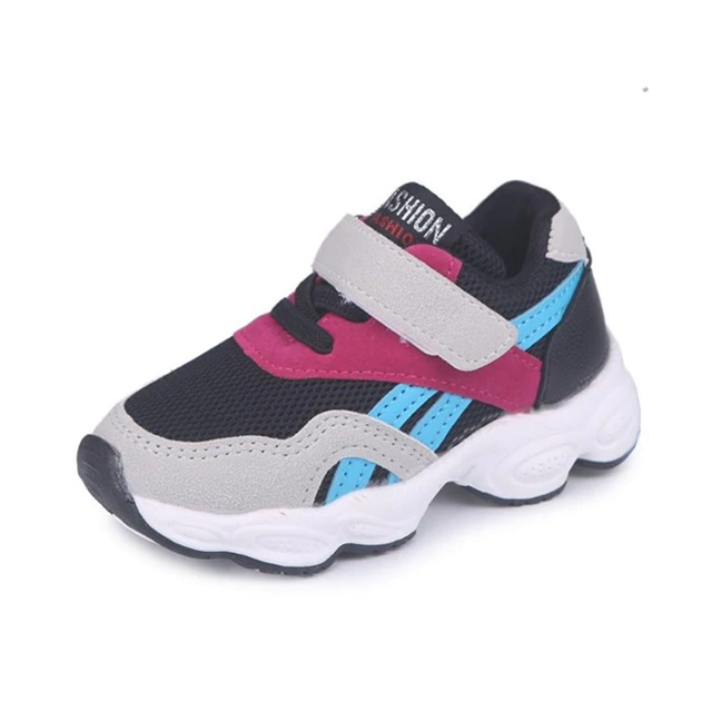 Low Top Lightweight Anti-Slip Soft Leather Sneakers for Girls by Fashion Kids