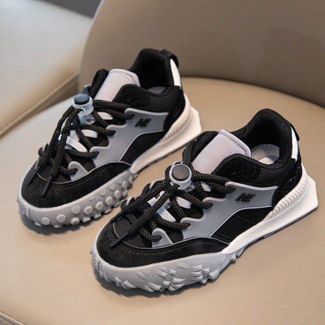Low Top Soft Leather Anti-Slip Running Shoes for Girls by HE Shoes